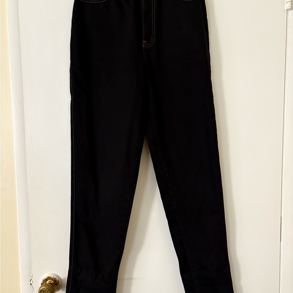 Black mom jeans